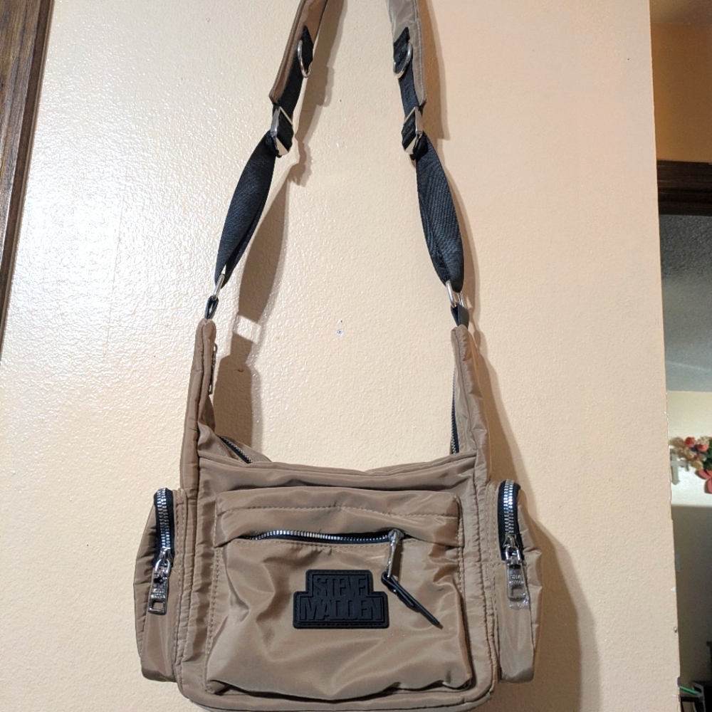 Steve Madden purse